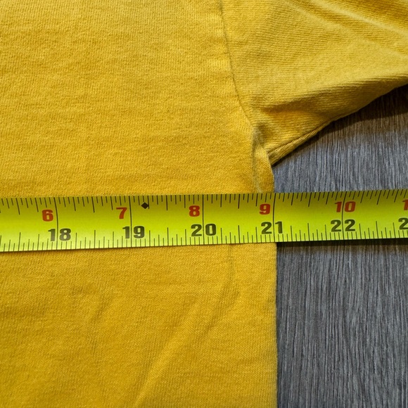 Vintage I Am A Messenger Christian Graphic Tee Yellow Jesus Shirt Size M Y2K - Picture 5 of 13